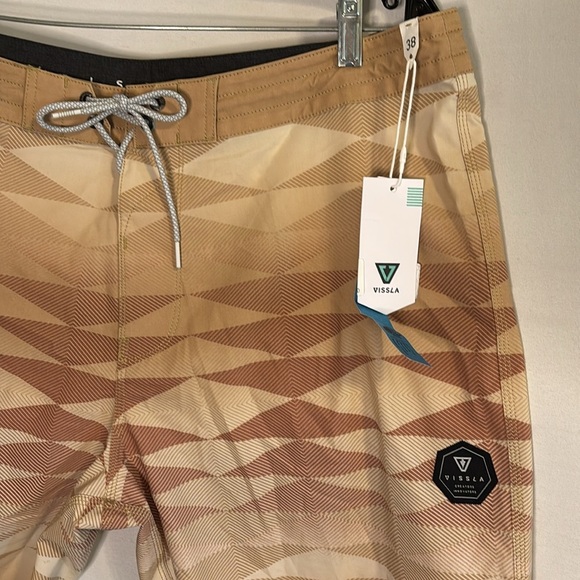 HUK Jabber 18.5" Boardshort VIssla Size 38 NEW - Picture 3 of 6